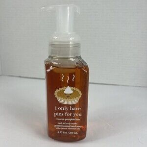 Bath & Body Works Foaming Hand Soap 8.75 fl oz  I Only Have Pies For You NEW!!